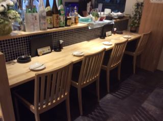 Singles are also very welcome♪ We also recommend the counter where you can relax!