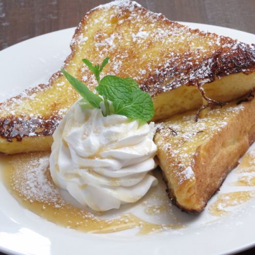 TORCIDA special French toast is the most popular!