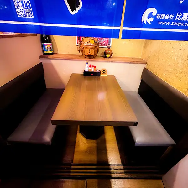 沖縄気分でくつろげるお店。女性にもおすすめ。