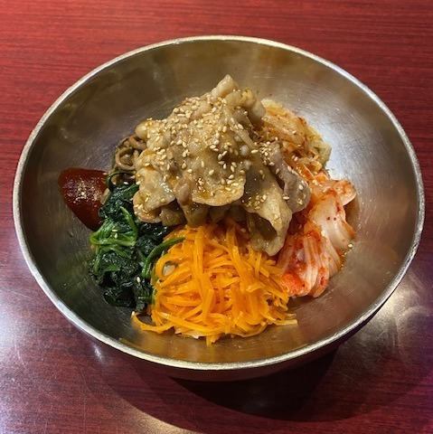 烤肉拌饭