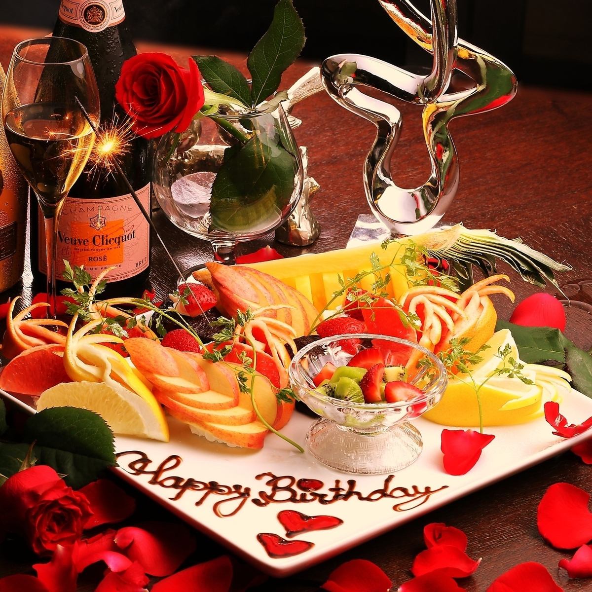 For birthdays and anniversaries ◎Free coupon for special dessert plate for 4 people