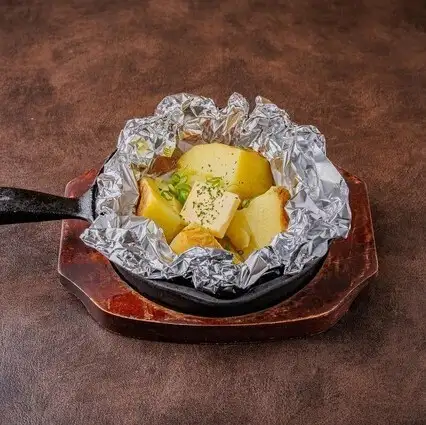 Iron plate potato with butter
