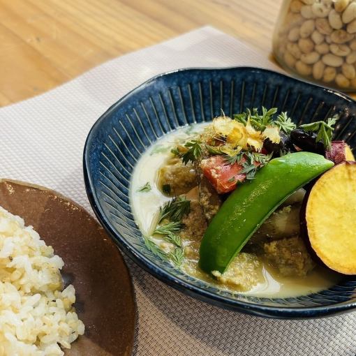 [Eat-in] Soy milk green curry lunch