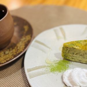 這是一個溫暖而柔和的空間。也歡迎您光顧咖啡廳。