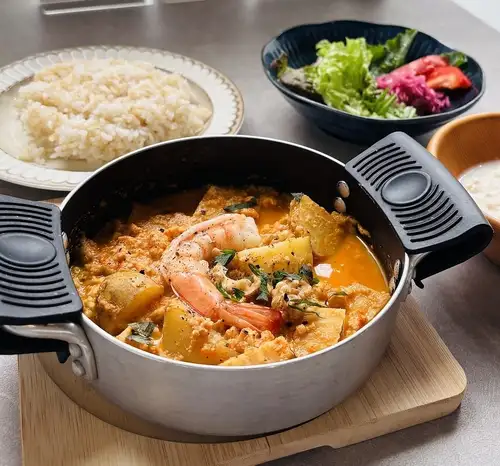 Limited-time offer: Soy milk-based Massaman curry