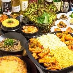 これぞ韓国の極み！とろ～りチーズタッカルビ＆選べる人気5品贅沢コースをご用意！