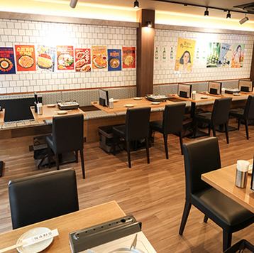 【こだわりの店内】