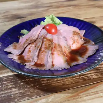 【¥5500套餐】尽享4种炭烤菜肴、烤牛肉等！◆ 11道菜 + 2.5小时畅饮