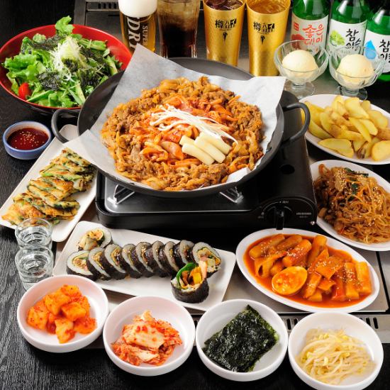 我们提供4,000日元的无限量畅饮套餐。