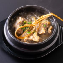 〈おすすめチゲ料理〉牛テールスープ 