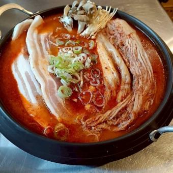 德吉金奇吉加套餐(包含60多种饮品无限畅饮)