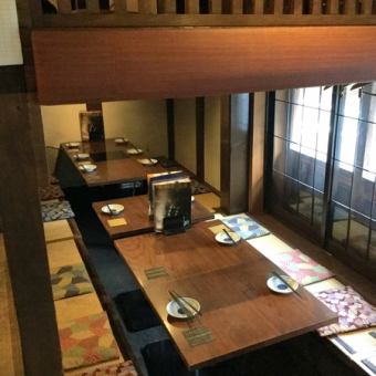 様々な人数に対応できるよう、お席は可動式！