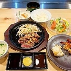 Reasonably priced and very satisfying set meals! Starting from 1,100 yen!