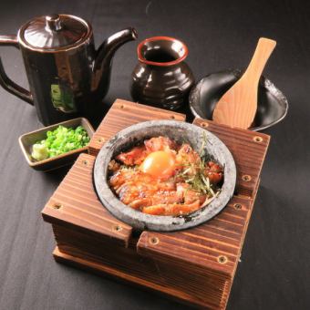 Okumikawa chicken stone-grilled oyakodon