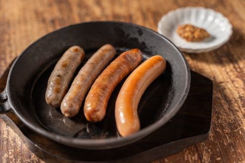 手造りソーセージ盛り合わせ4本【テイクアウト】