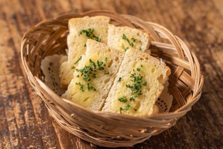 ガーリックトースト　4P　【テイクアウト】