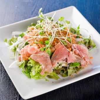 Ham and avocado salad