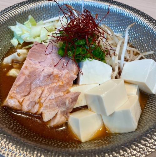 あぐー豚と豆腐のチゲ