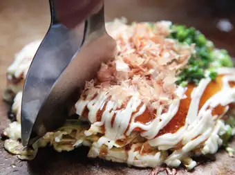【三种肉类和大阪烧】 恩佐铁板烧套餐（含畅饮）（7道菜）5000日元（含税）