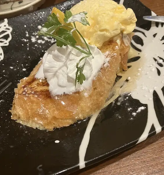 Perfect as a finishing touch after your meal! Our special soft-boiled maple French toast