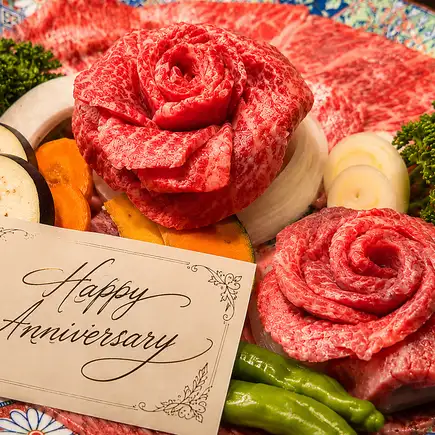【誕生日・記念日に】プレミアム肉ケーキ 4,300円（税込）★大切な日のサプライズに