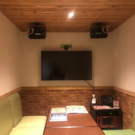 [Standard room] Standard room that can accommodate up to 5 people! Recommended for students returning from small groups and club activities ☆ It is a non-smoking room, so even those who are not good at cigarettes are okay! We also have a bargain drink bar Please use it together!