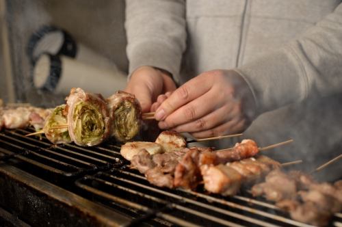 職人の魂が宿る、香り高き串焼きの誘惑！