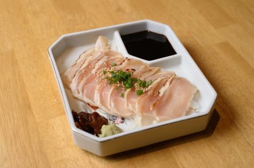 妻地鶏のタタキ