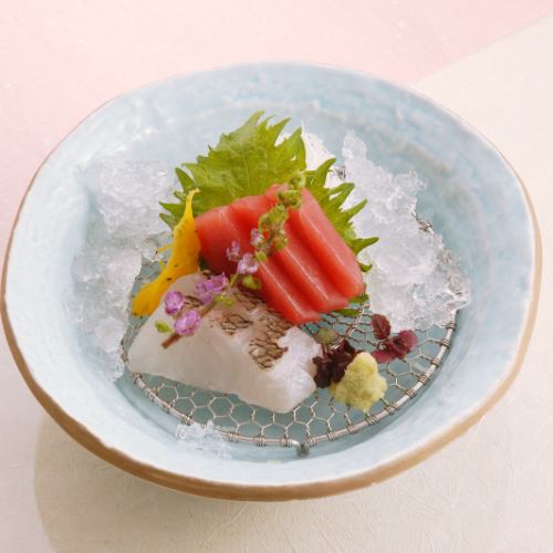 2份生魚片拼盤