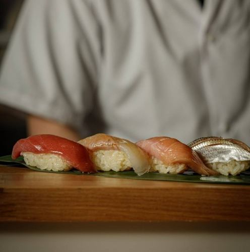 [樱山新店开业！！] 享受工匠手握的正宗寿司