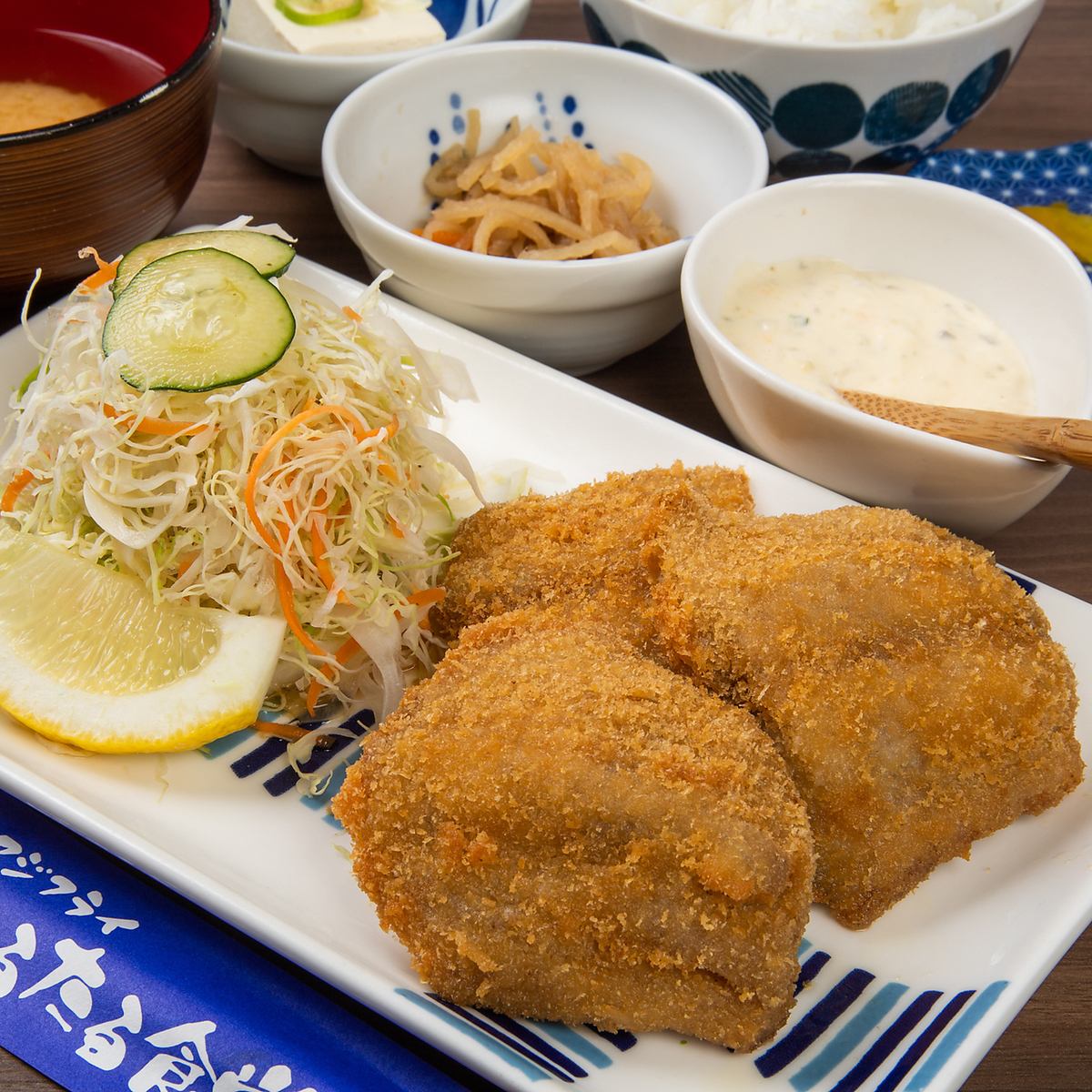 We are particular about Aji fry! Please enjoy it with a round bite ♪