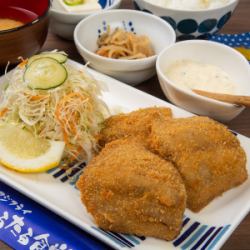 Fried horse mackerel set meal