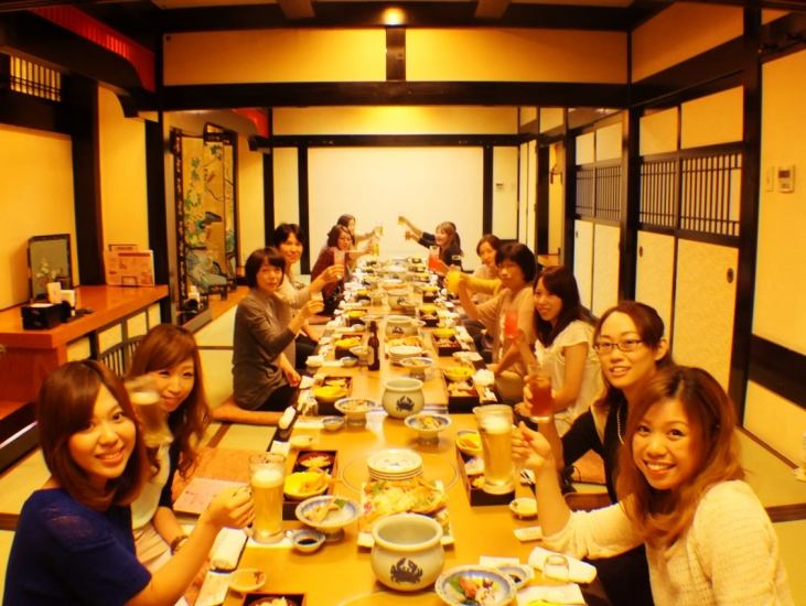 各種宴会や接待などにオススメのお席をご用意！バス送迎あり！