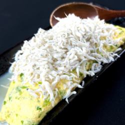 シラスと生海苔のオムレツ