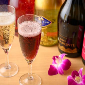 【大人気】2.5H飲み放題付！大山地鶏、馬のカルパッチョを含むアキバコース全8品5000円→4000円