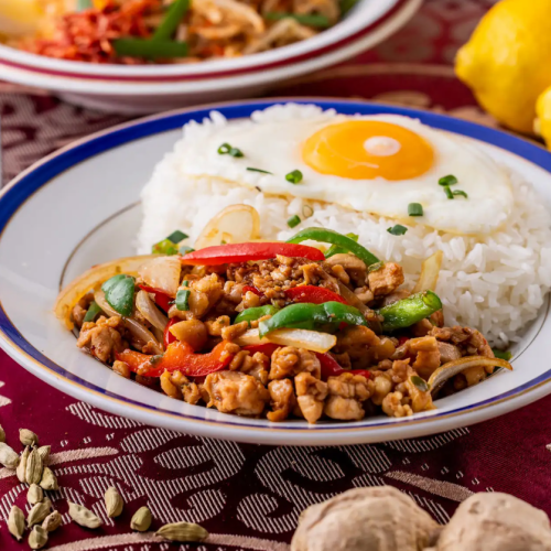 鶏肉の本格ガパオライス