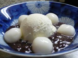 白玉アイスぜんざい（バニラ又は抹茶）