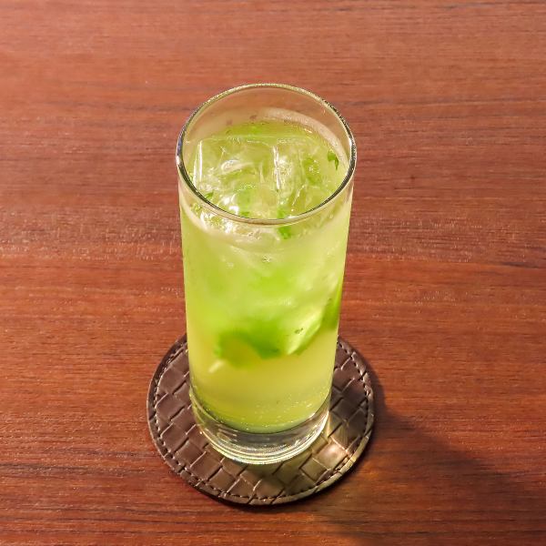 東京で飲めるのは当店だけ!横須賀発祥【ナガサワ―】