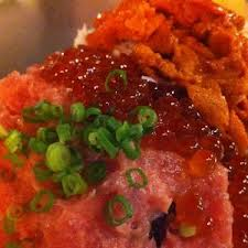 北海道大漁海鮮丼（並）
