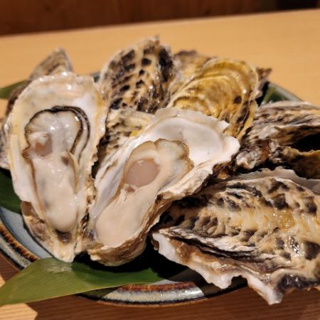 Oyster course for oyster lovers: 4,500 yen with all-you-can-drink included
