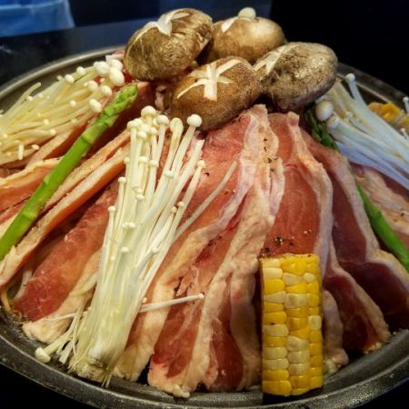 [Sapporo-style Sanzokuyaki] course where you can enjoy 8 kinds of sashimi! All-you-can-drink included with coupon: 5,000 yen → 4,500 yen