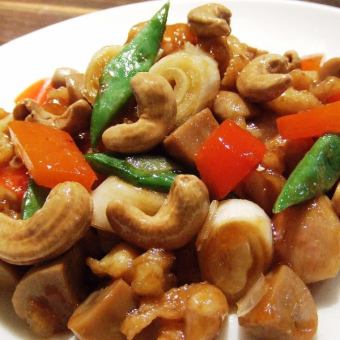 Stir-fried chicken and cashew nuts / Stir-fried chicken and vegetables with mustard