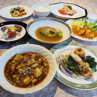 3月1日起，Kouka推薦套餐（僅限烹飪）每人8,800日元 ◆ 3人或以上的盤子。