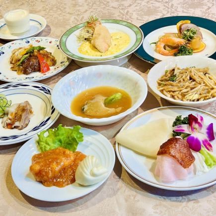 【歡送會/歡迎會】包廂內含整隻紅燒魚翅☆2小時暢飲（含稅）11,000日元，3人以上可單獨用餐