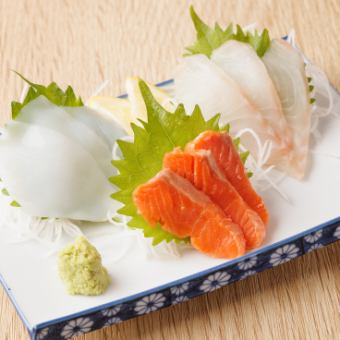 Assortment of 3 sashimi of the day