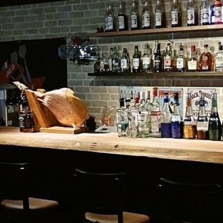One person is welcome! Female customers and customers who are visiting the bar for the first time can also feel at ease♪