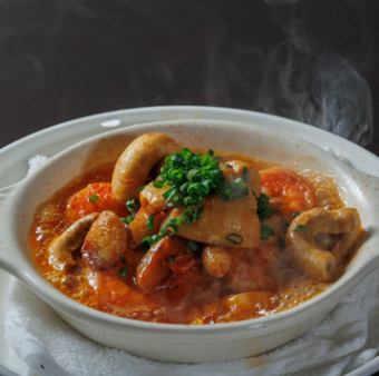 海老とマッシュルームのアヒージョ