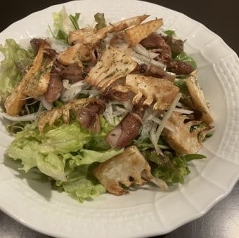 兵庫県産ホタルイカとタケノコのサラダ