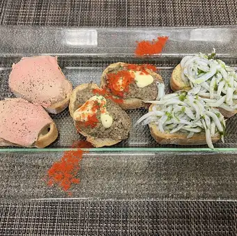 本日のピンチョス盛り合わせ