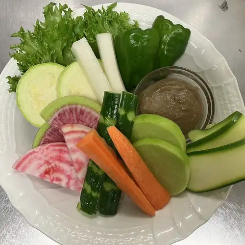 彩り野菜のバーニャブレッダ